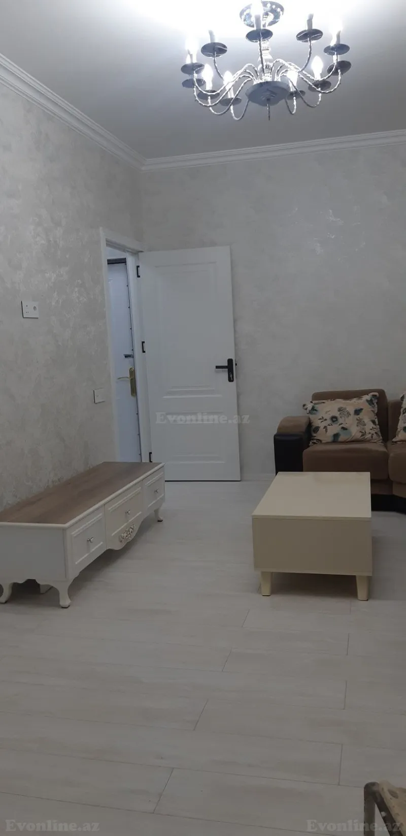 Satılır 2 otaqlı Mənzil Köhnə tikili 33 m² 4-cü mikrorayon - şəkil 2