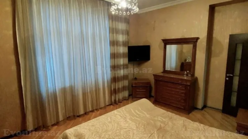 Kirayə verilir 3 otaqlı Mənzil Yeni tikili 145 m² İçərişəhər m. - şəkil 5