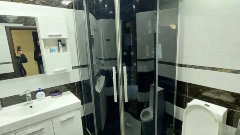 Kirayə verilir 3 otaqlı Mənzil Yeni tikili 145 m² İçərişəhər m. - şəkil 8