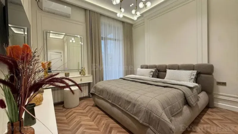 Kirayə verilir 3 otaqlı Mənzil Yeni tikili 140 m² Xətai r. - şəkil 5