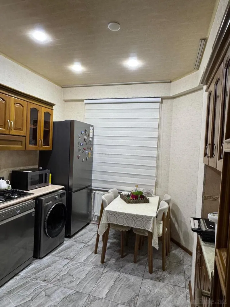 Satılır 3 otaqlı Mənzil Yeni tikili 120 m² Neftçilər m. - şəkil 4