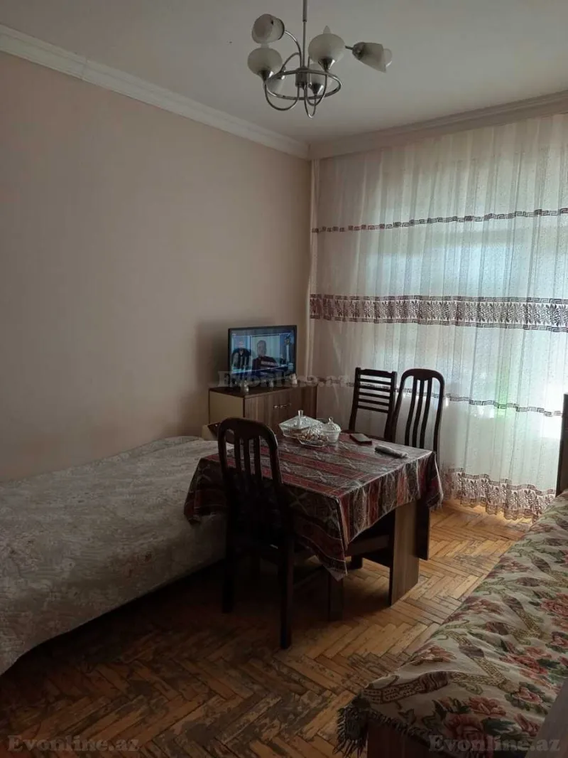Satılır 3 otaqlı Mənzil Köhnə tikili 80 m² Xalqlar Dostluğu m. - şəkil 3