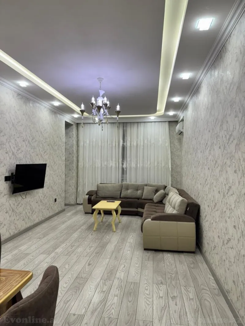 3 otaqlı Mənzil 90 m² 9-cu mikrorayon Kirayə verilir