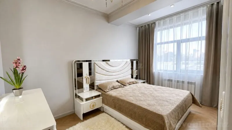 Satılır 3 otaqlı Mənzil Yeni tikili 112 m² 28 May m. - şəkil 5