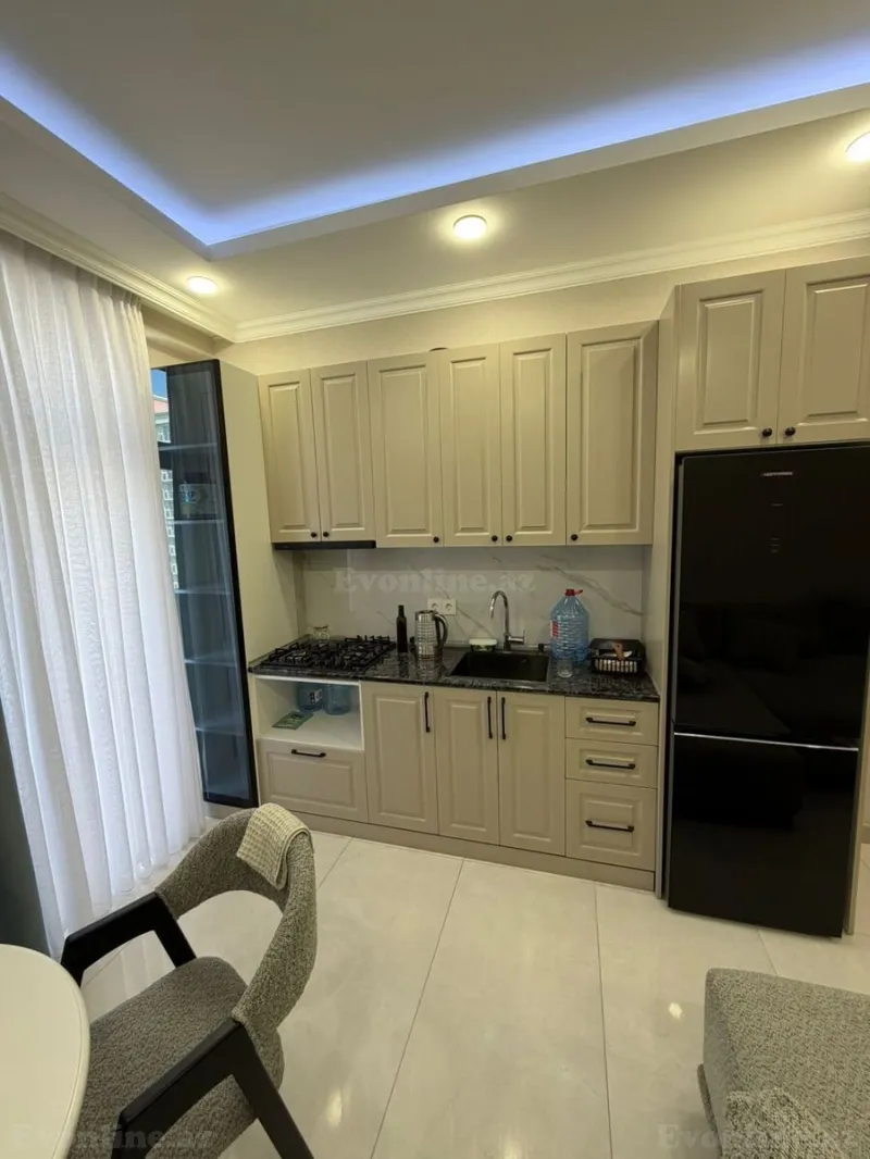 Satılır 2 otaqlı Mənzil Yeni tikili 65 m² Dərnəgül m. - şəkil 3