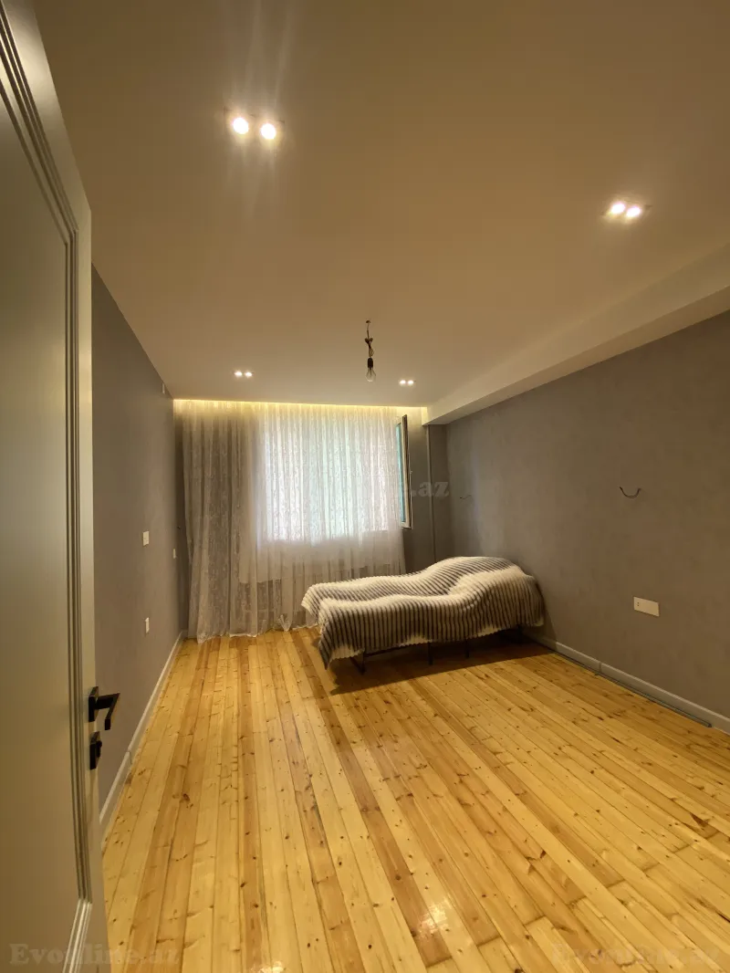 Satılır 4 otaqlı Mənzil Yeni tikili 120 m² Q.Qarayev pr. - şəkil 12