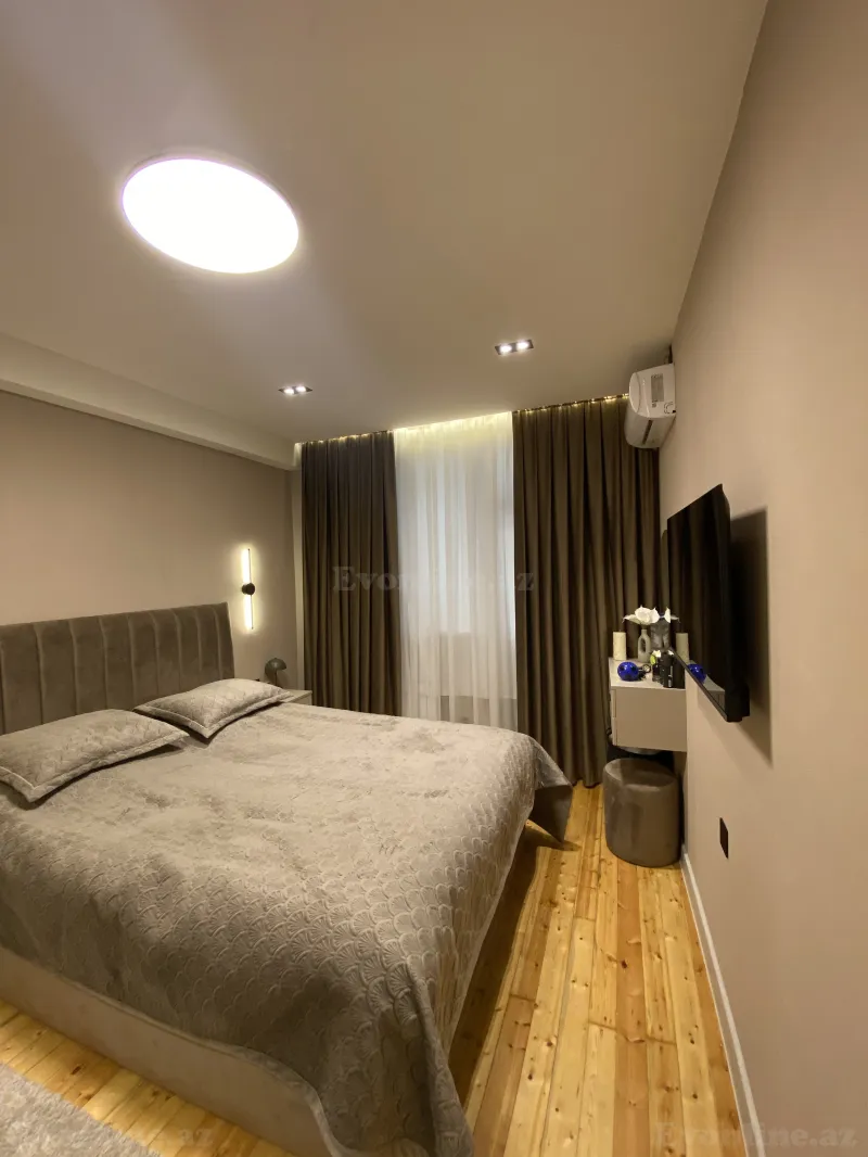 Satılır 4 otaqlı Mənzil Yeni tikili 120 m² Q.Qarayev pr. - şəkil 14
