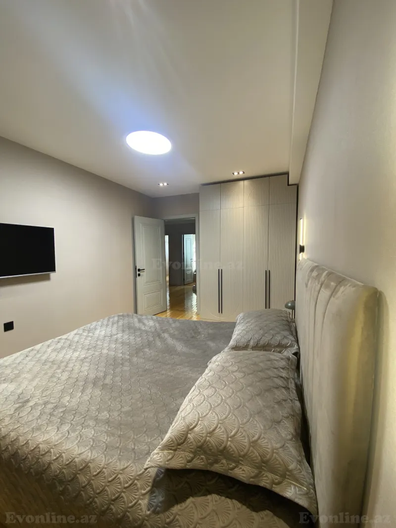 Satılır 4 otaqlı Mənzil Yeni tikili 120 m² Q.Qarayev pr. - şəkil 15