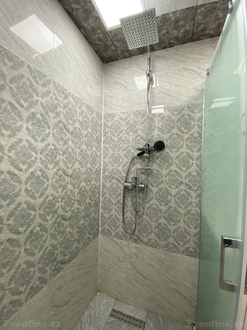 Satılır 4 otaqlı Mənzil Yeni tikili 120 m² Q.Qarayev pr. - şəkil 21