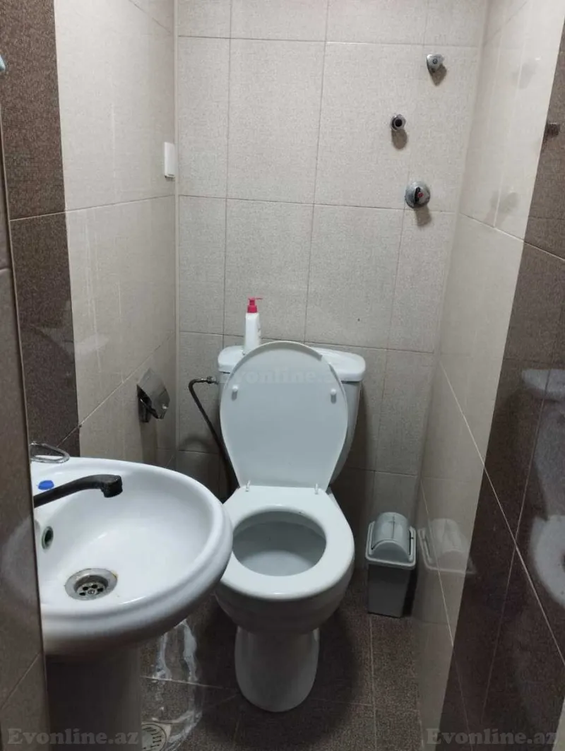 Kirayə verilir 3 otaqlı Mənzil Köhnə tikili 60 m² Nərimanov r. - şəkil 5