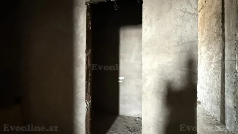 Satılır 3 otaqlı Mənzil Yeni tikili 140 m² Koroğlu m. - şəkil 5
