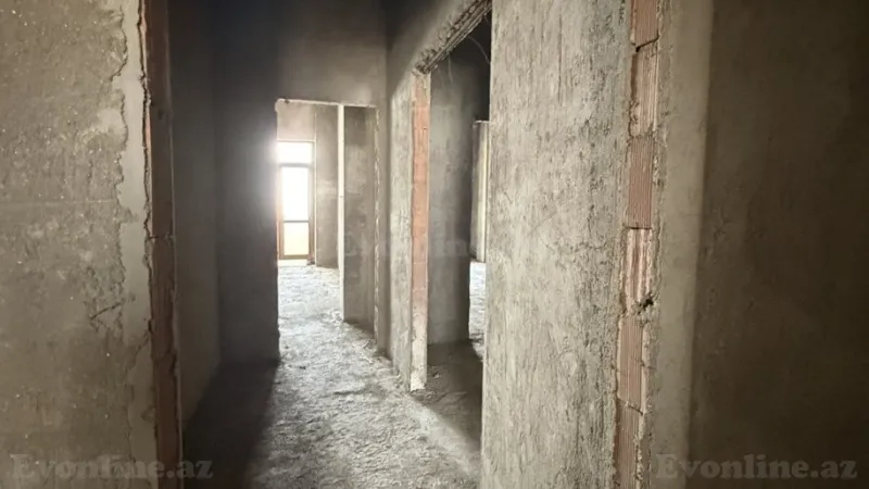 Satılır 3 otaqlı Mənzil Yeni tikili 140 m² Koroğlu m. - şəkil 12