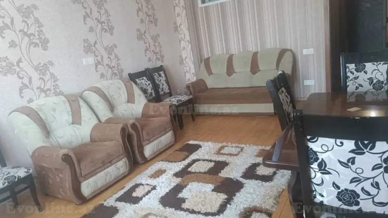 2 otaqlı Mənzil 60 m² 4-cü mikrorayon Kirayə verilir