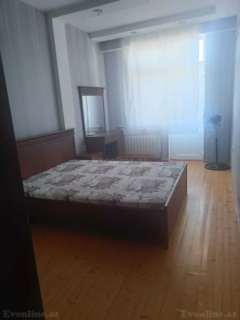 Kirayə verilir 2 otaqlı Mənzil Yeni tikili 60 m² 4-cü mikrorayon - şəkil 3
