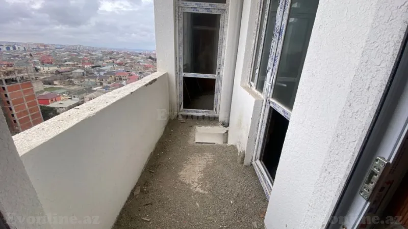 Satılır 2 otaqlı Mənzil Yeni tikili 80 m² Binəqədi r. - şəkil 4