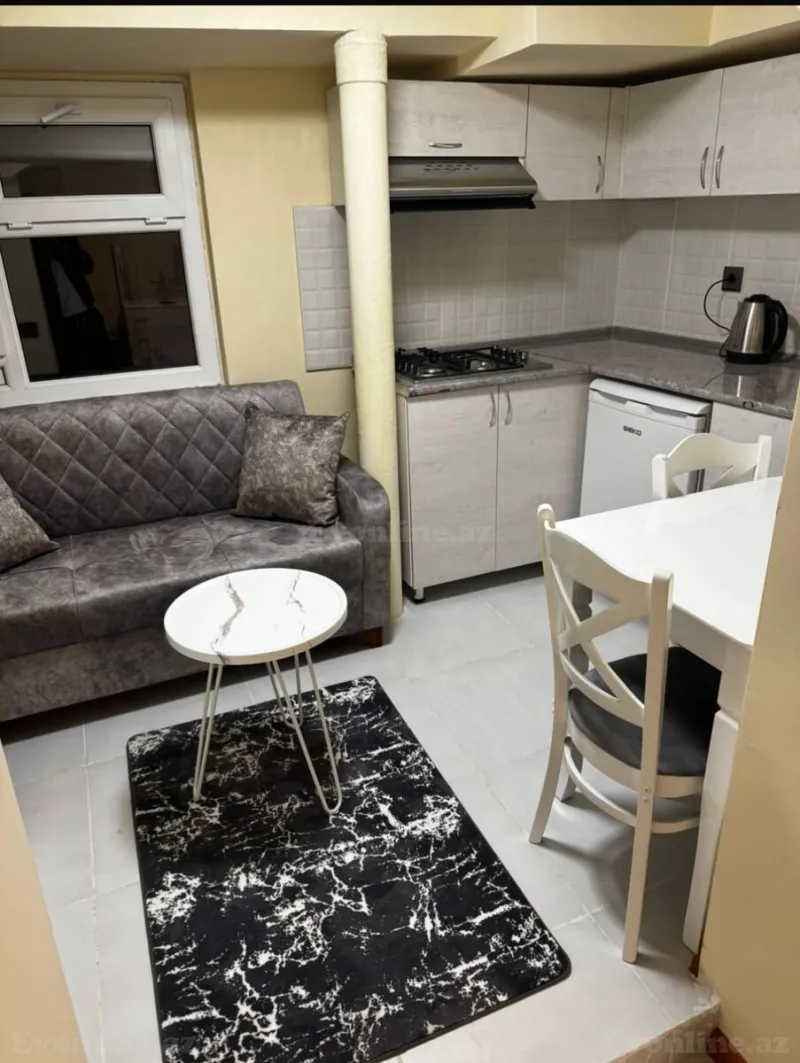 Kirayə verilir 1 otaqlı Mənzil Köhnə tikili 24 m² Sahil m. - şəkil 2