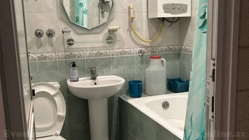 Satılır 3 otaqlı Mənzil Köhnə tikili 68 m² Badamdar - şəkil 2