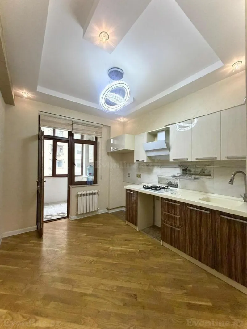 Satılır 3 otaqlı Mənzil Yeni tikili 76 m² İnşaatçılar m. - şəkil 9