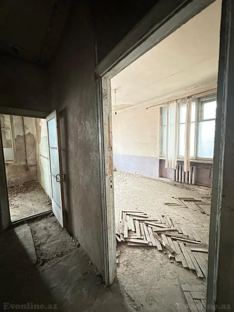 Satılır 3 otaqlı Mənzil Köhnə tikili 85 m² Yasamal r. - şəkil 6