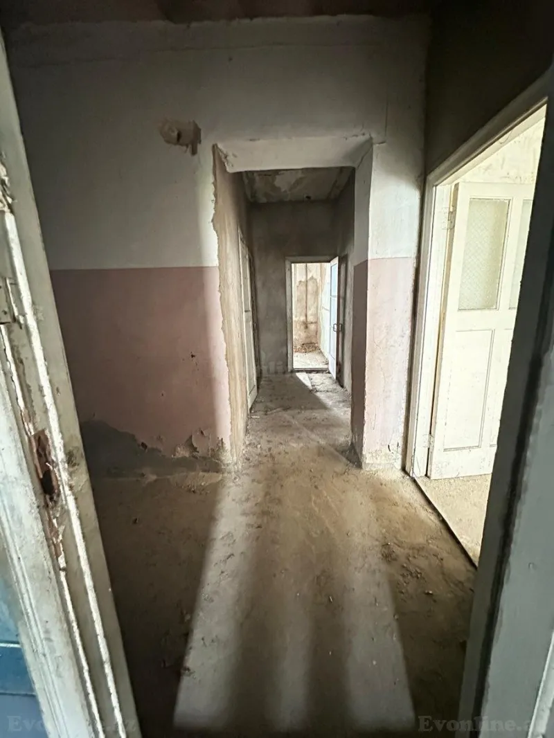 Satılır 3 otaqlı Mənzil Köhnə tikili 85 m² Yasamal r. - şəkil 16