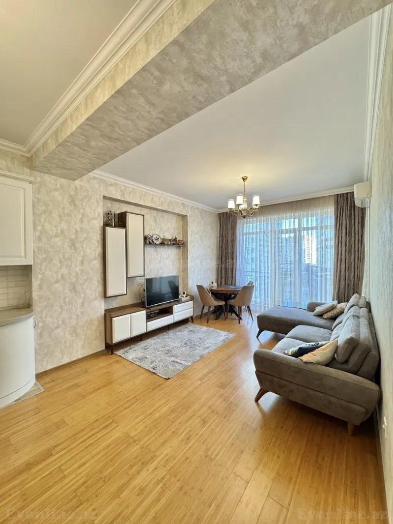 3 otaqlı Mənzil 70 m² 20 Yanvar m. Satılır
