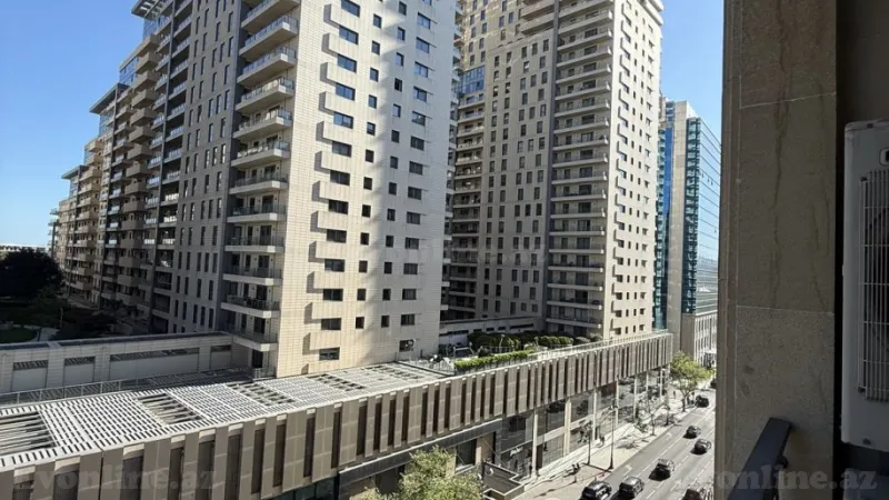 Satılır 3 otaqlı Mənzil Yeni tikili 202 m² 28 May m. - şəkil 27