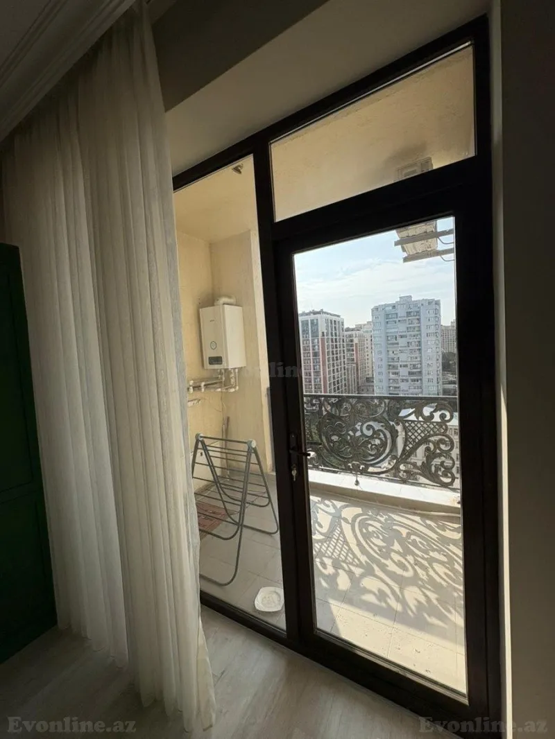 Kirayə verilir 3 otaqlı Mənzil Yeni tikili 90 m² Nərimanov r. - şəkil 16