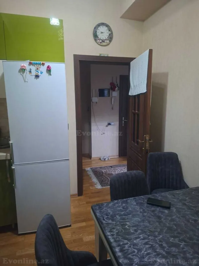 Satılır 3 otaqlı Mənzil Yeni tikili 70 m² Qara Qarayev m. - şəkil 4