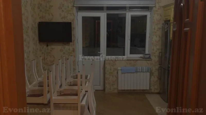 Kirayə verilir 4 otaqlı Mənzil Yeni tikili 150 m² Memar Əcəmi m. - şəkil 5