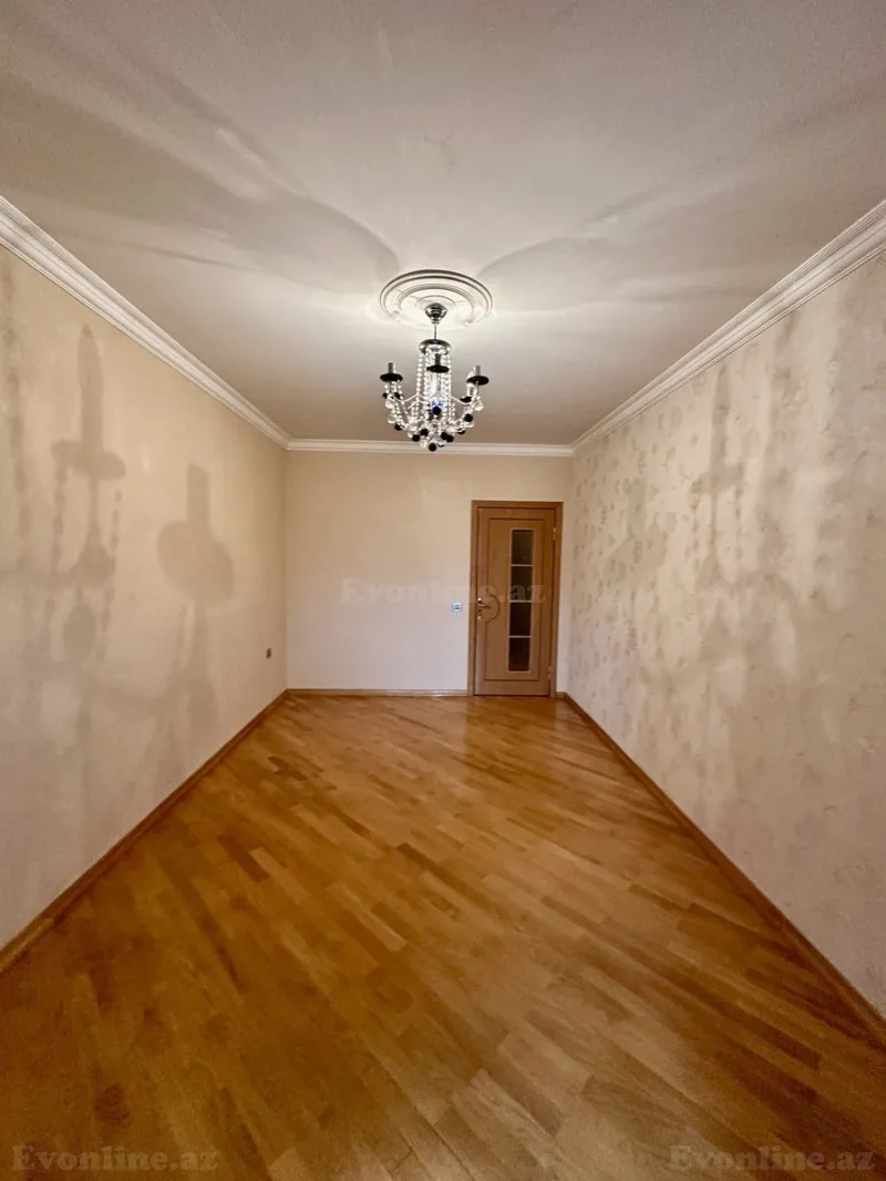 Kirayə verilir 2 otaqlı Mənzil Köhnə tikili 65 m² 8-ci mikrorayon - şəkil 6