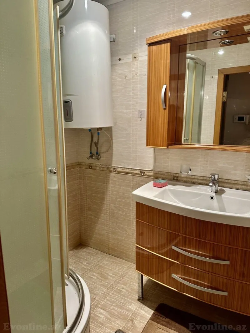 Kirayə verilir 2 otaqlı Mənzil Köhnə tikili 65 m² 8-ci mikrorayon - şəkil 9