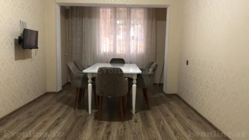 Satılır 2 otaqlı Mənzil Köhnə tikili 50 m² 9-cu mikrorayon - şəkil 2