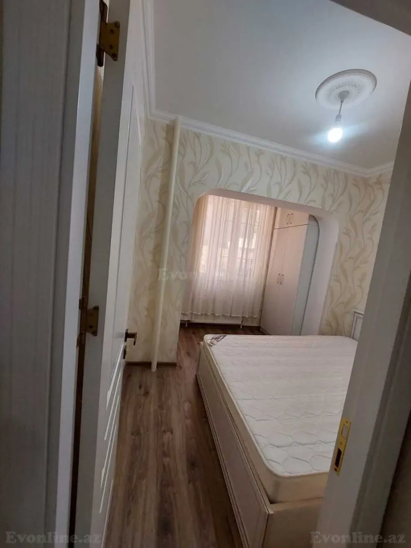Satılır 2 otaqlı Mənzil Köhnə tikili 50 m² 9-cu mikrorayon - şəkil 6