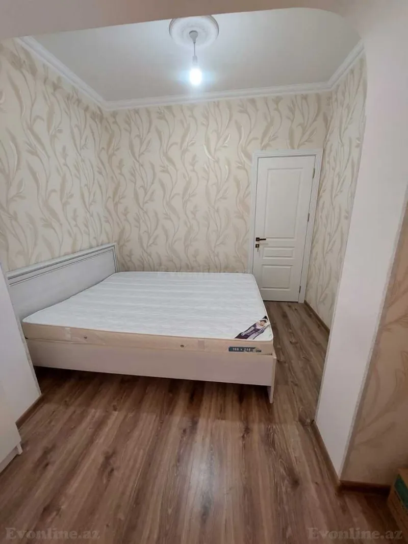 Satılır 2 otaqlı Mənzil Köhnə tikili 50 m² 9-cu mikrorayon - şəkil 7