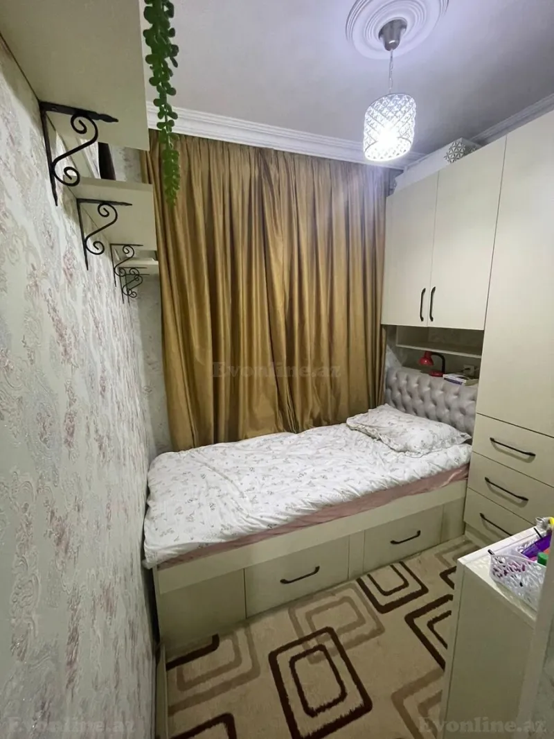Satılır 2 otaqlı Mənzil Köhnə tikili 45 m² 4-cü mikrorayon - şəkil 4