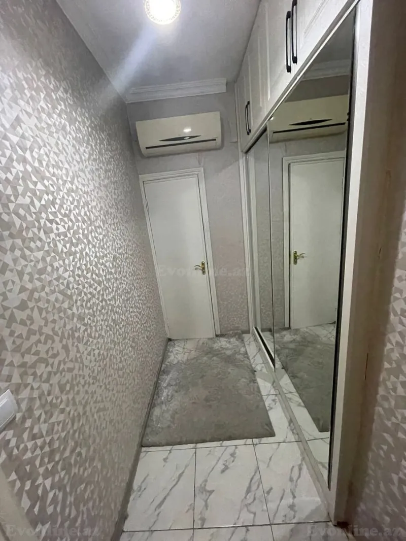 Satılır 2 otaqlı Mənzil Köhnə tikili 45 m² 4-cü mikrorayon - şəkil 7