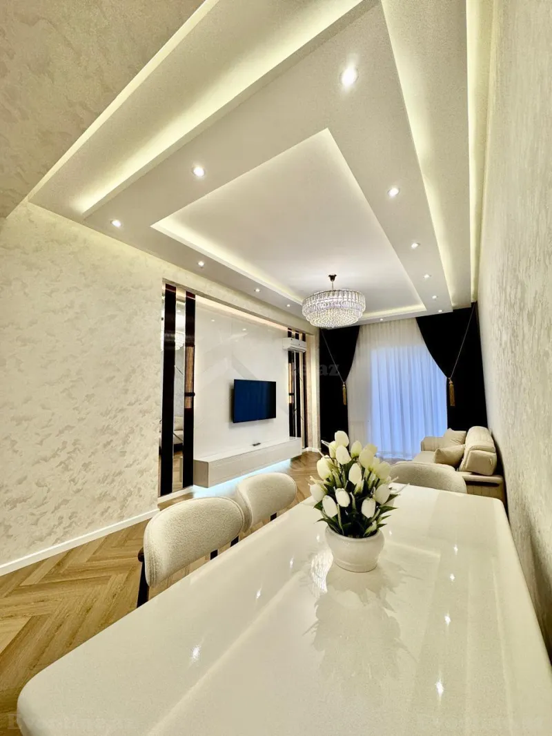 3 otaqlı Mənzil 107 m² Nərimanov r. Satılır