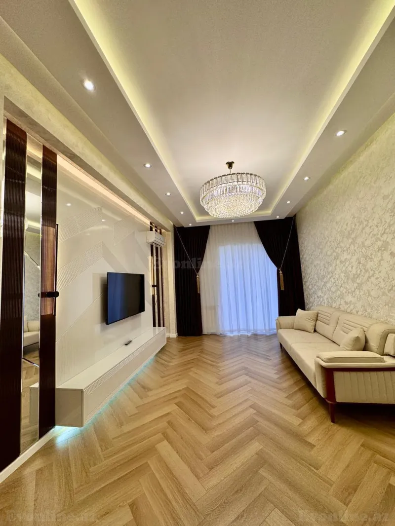 Satılır 3 otaqlı Mənzil Yeni tikili 107 m² Nərimanov r. - şəkil 2