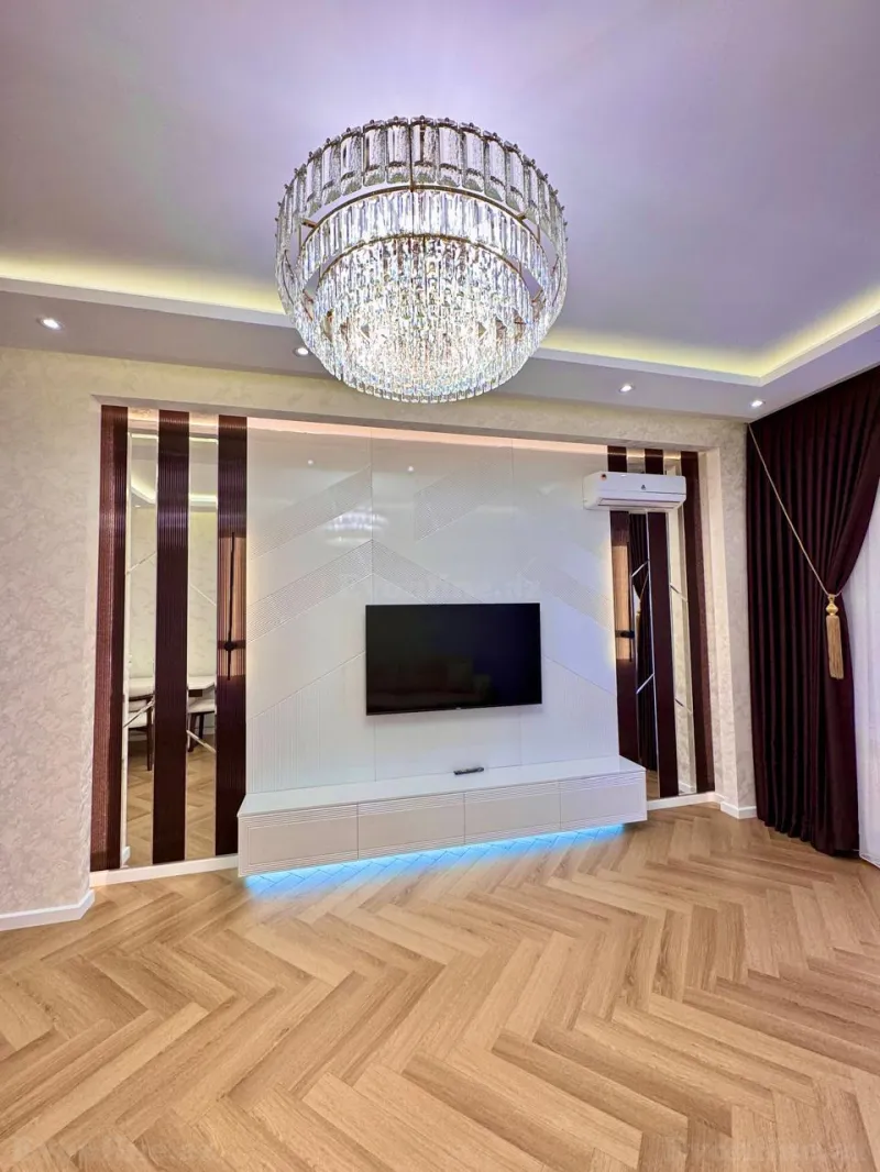 Satılır 3 otaqlı Mənzil Yeni tikili 107 m² Nərimanov r. - şəkil 5