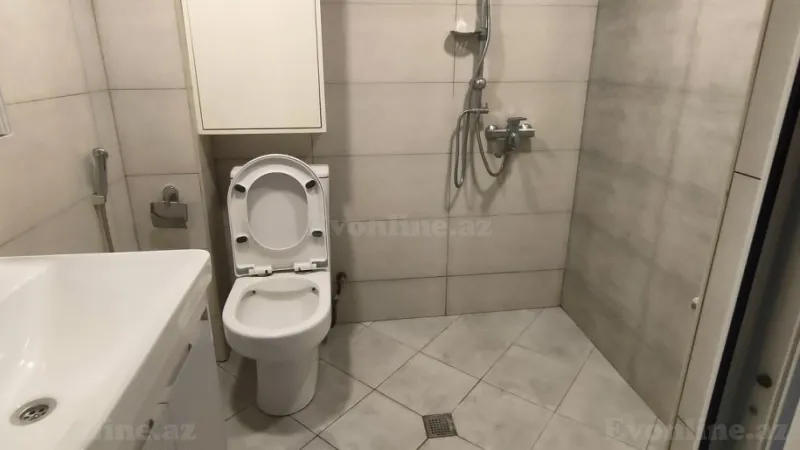 Kirayə verilir 2 otaqlı Mənzil Köhnə tikili 42 m² Nərimanov r. - şəkil 8