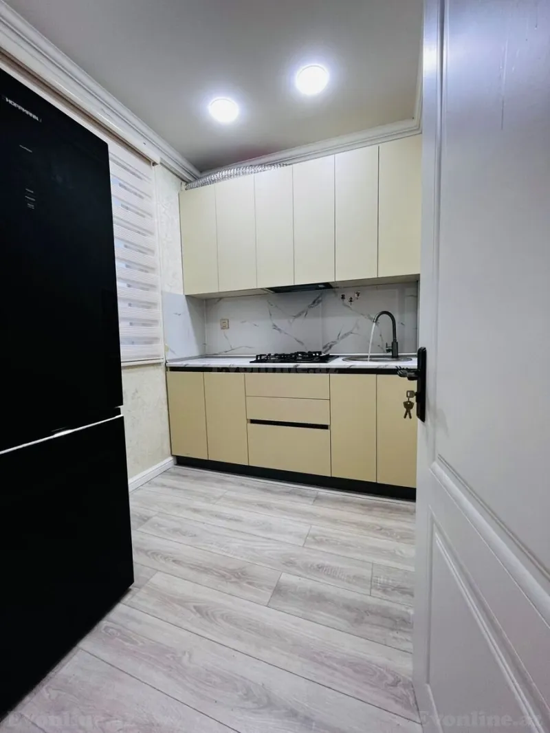 Satılır 2 otaqlı Mənzil Köhnə tikili 58 m² 4-cü mikrorayon - şəkil 7