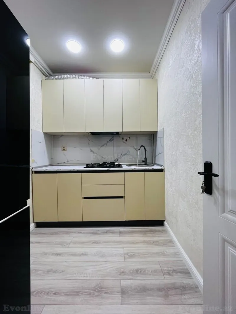 Satılır 2 otaqlı Mənzil Köhnə tikili 58 m² 4-cü mikrorayon - şəkil 8