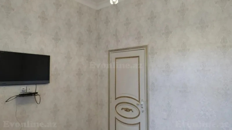 Satılır 3 otaqlı Mənzil Köhnə tikili 75 m² Nəsimi r. - şəkil 13