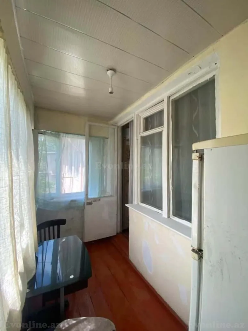 Kirayə verilir 2 otaqlı Mənzil Köhnə tikili 40 m² 7-ci mikrorayon - şəkil 6