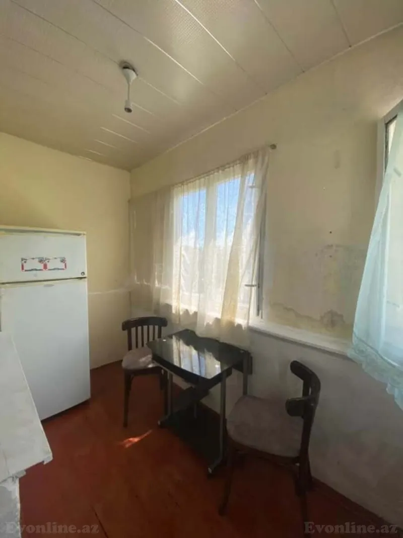 Kirayə verilir 2 otaqlı Mənzil Köhnə tikili 40 m² 7-ci mikrorayon - şəkil 9