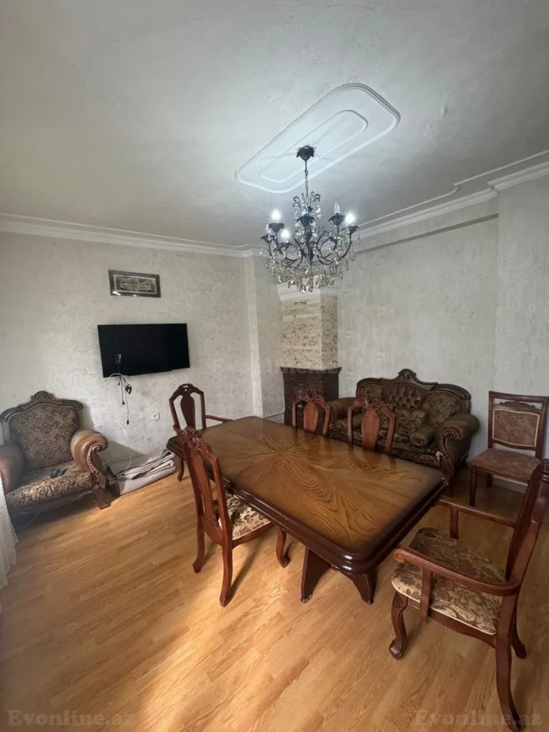 2 otaqlı Mənzil 70 m² 8-ci mikrorayon Kirayə verilir