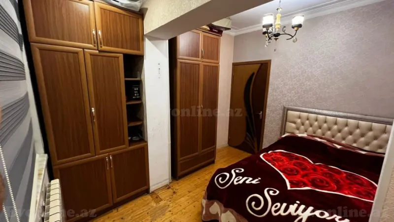 Satılır 2 otaqlı Mənzil Köhnə tikili 50 m² 6-cı mikrorayon - şəkil 4