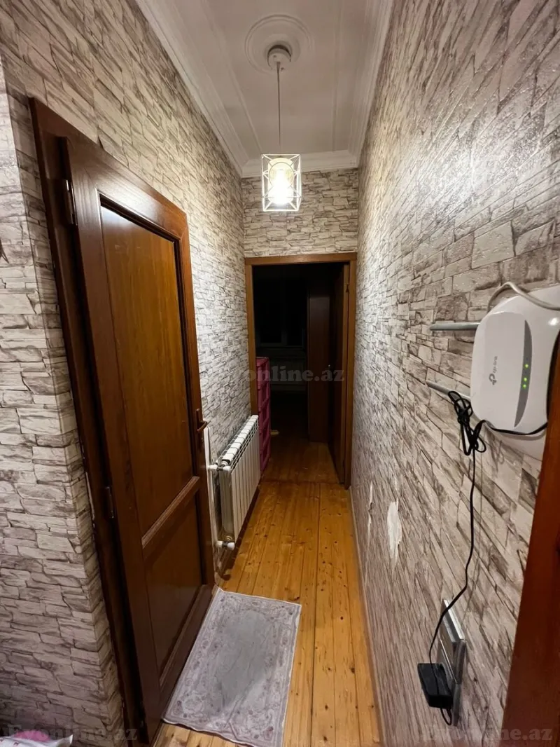 Satılır 2 otaqlı Mənzil Köhnə tikili 50 m² 6-cı mikrorayon - şəkil 8