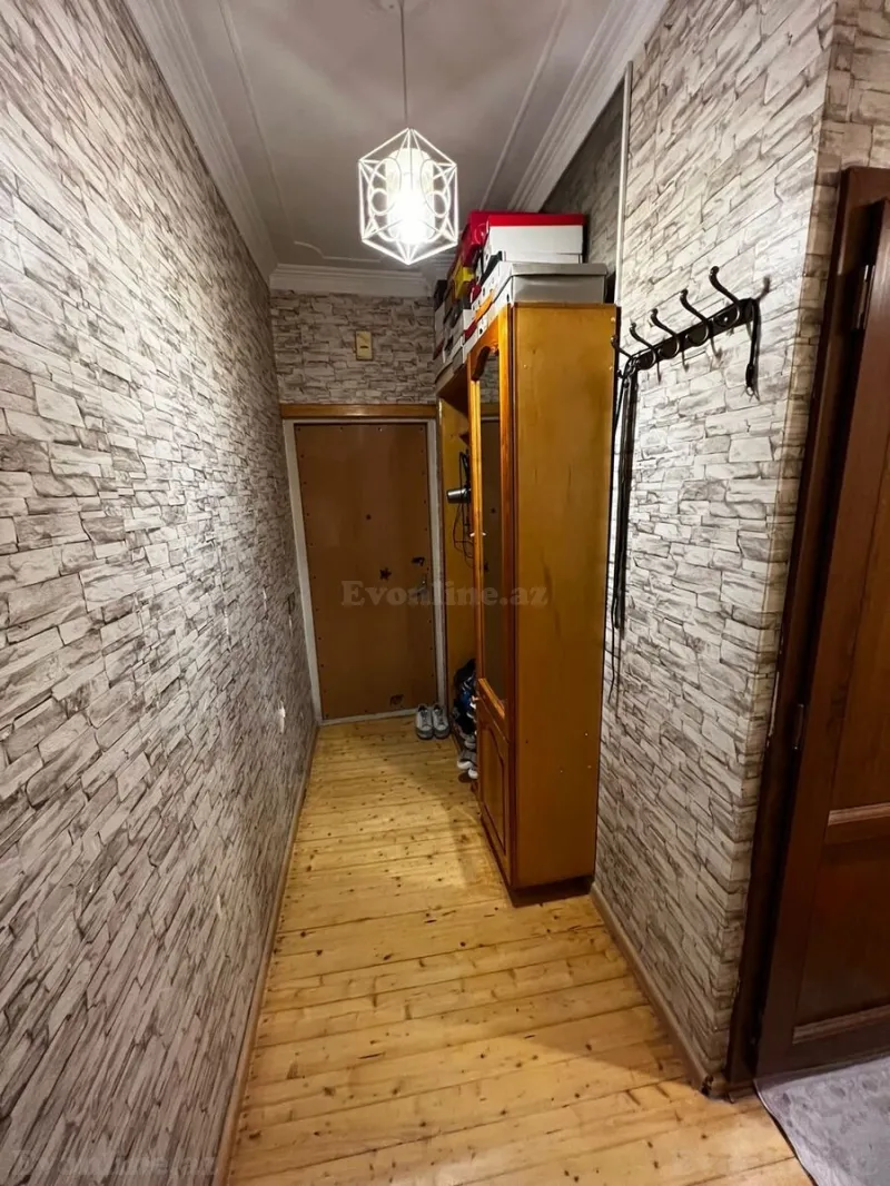 Satılır 2 otaqlı Mənzil Köhnə tikili 50 m² 6-cı mikrorayon - şəkil 9