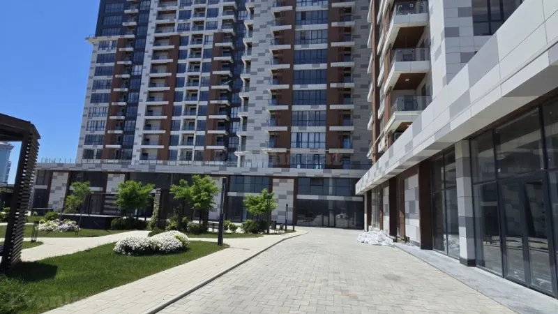 Satılır 2 otaqlı Mənzil Yeni tikili 65 m² Koroğlu m.